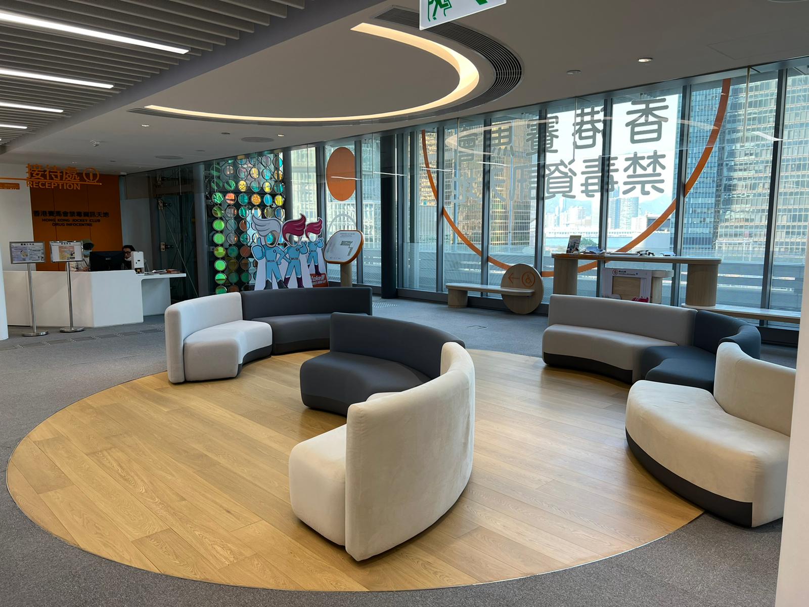 2E8AF896-76A8-4C44-9E60-F0F37D4371DC 2E8AF896-76A8-4C44-9E60-F0F37D4371DC